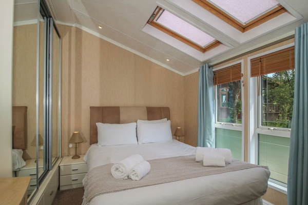 Cottage | 2 bedrooms, WiFi (free), individually decorated, individually furnished