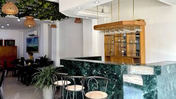 Bar (en la propiedad)