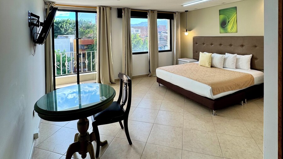 Hotel Prince Plaza - Laureles