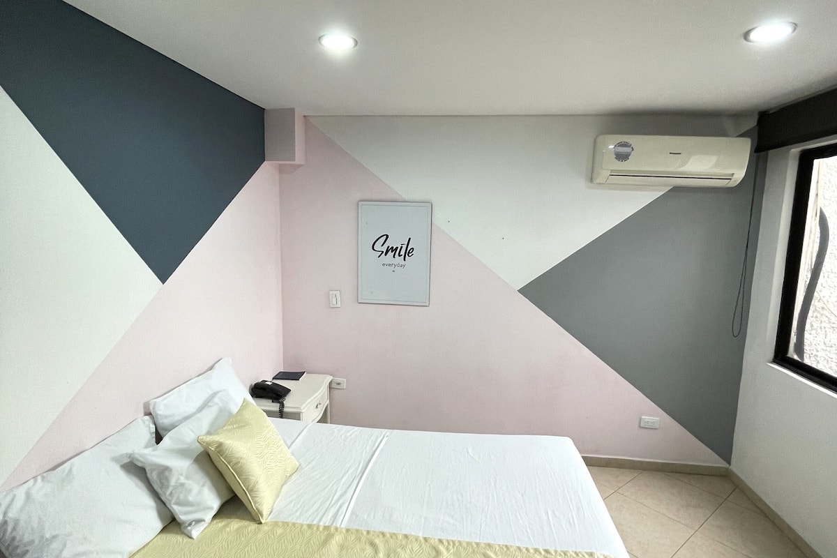 Executive Single Room | 1 bedroom, premium bedding, minibar, individually decorated