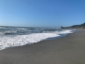 Liegestühle, Strandtücher