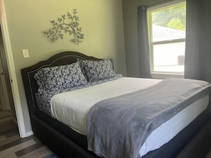 3 Schlafzimmer, Bügeleisen/Bügelbrett, Reisekinderbett, kostenloses WLAN