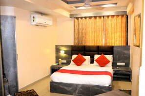 Deluxe-Zimmer | 1 Schlafzimmer, Schreibtisch, kostenloses WLAN, BettwÀsche