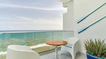 Junior Apartment, 1 Queen Bed with Sofa bed, Ocean View, Beachside | Balcony view