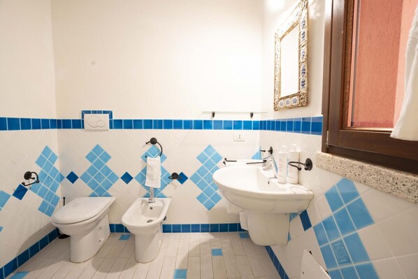 House | 4 bedrooms - Casa Paola by Wonderful Italy (San Teodoro)
