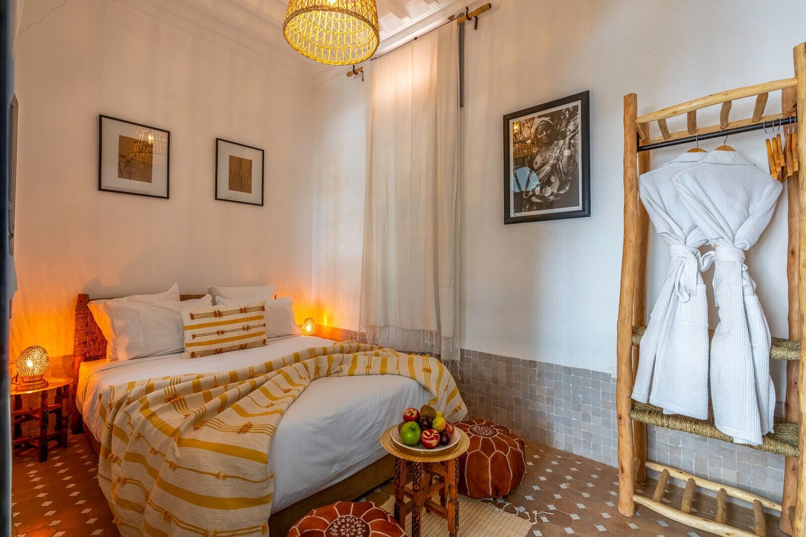 Riad Nelia- Double Standard | セーフティボックス (室内)、防音設備、アイロン / アイロン台、WiFi (無料)