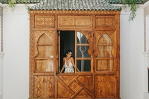 Villa romántica, baño en la habitación (Romantic Balcony Room) | Imagen general