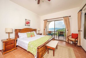 4 bedrooms, iron/ironing board, travel crib, free WiFi - Villa Lantana • 4 BR • Private Pool & Bay-View Sanctuary • Sleeps 12 (Guanacaste Province)