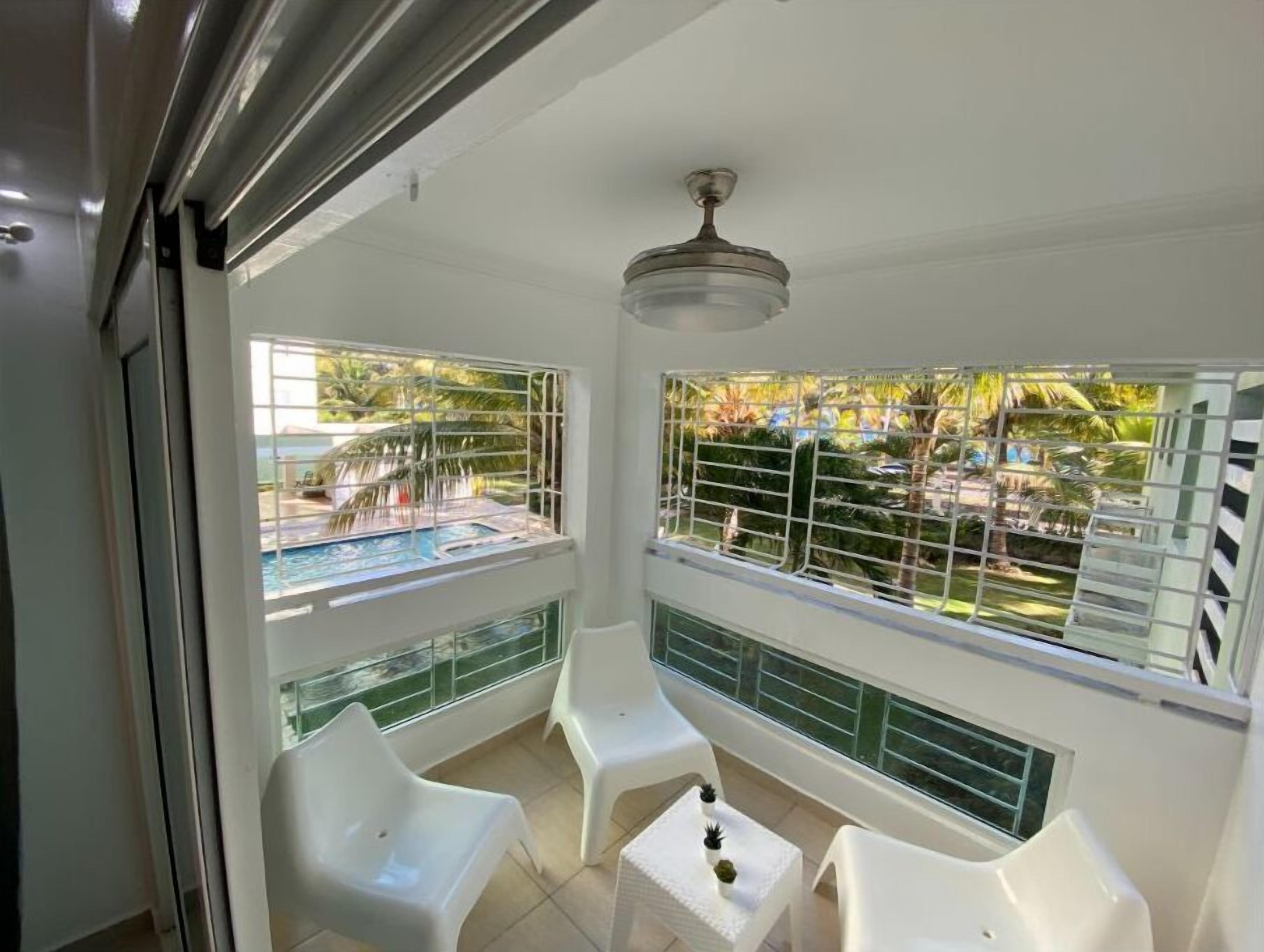 حمّام سباحة خارجي