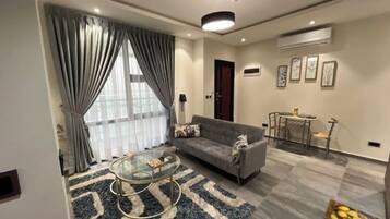 Luxury Apartment | Living area
