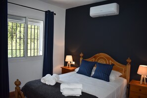 2 quartos, ferros/tábuas de passar roupa, Wi-Fi de cortesia