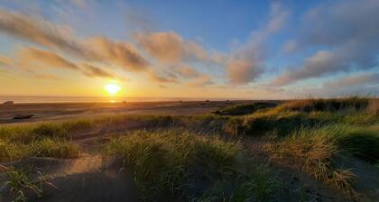 Windsong # 5 - Beautiful Ocean Front Condo