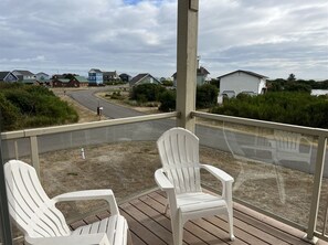 Property grounds - Bristol Court B 3-bedroom 2 bathroom, Jacuzzi tub  Amazing water views (Ocean Shores)