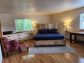 4 chambres, fer et planche à repasser, accès Internet, draps fournis