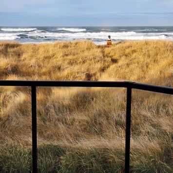 BEACHFRONT