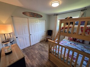 3 habitaciones, internet y ropa de cama 