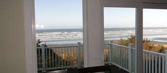 Bluff House-Beautiful Views