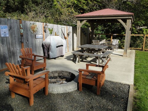 Crowe`s Nest - Ocean Shores Home