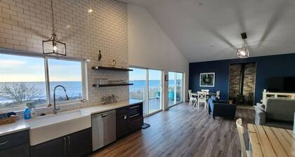 Calypso`s View - Private beach and hot tub