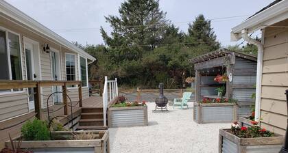 Burlap and Lace Coastal Cottages # 3