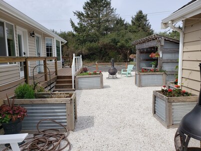 Burlap and Lace Coastal Cottages # 3