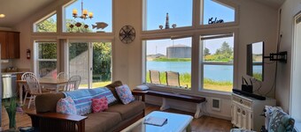 The Lake House - Best of both worlds