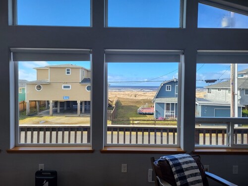 Sea Smoke - Ocean View Home