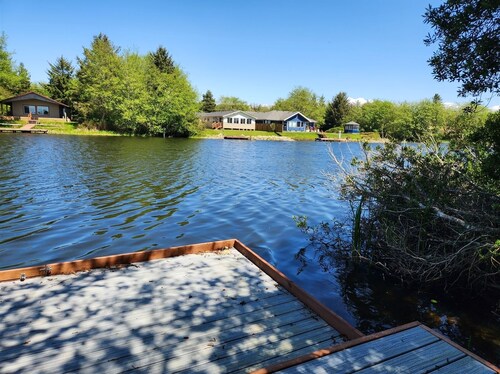 A Retreat on the Canal- New Game Room