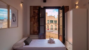 2 habitaciones, tabla de planchar con plancha y wifi gratis 