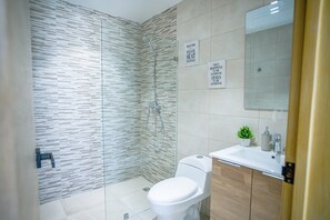 Hair dryer, towels - Apartment in front of the pool, two bedrooms (Punta Cana)