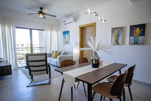 Dining - Apartment in front of the pool, two bedrooms (Punta Cana)