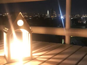 Balcony - Square apartment- Porto downtown, Ribeira, Lello and Clerigos (Porto)