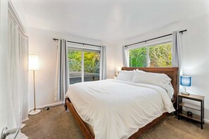 3 chambres, fer et planche à repasser, Wi-Fi gratuit, draps fournis