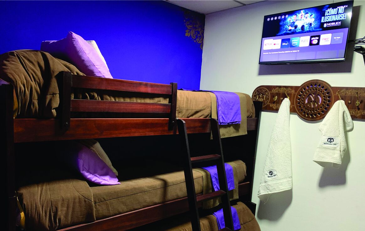 triple room | free wifi, bed sheets