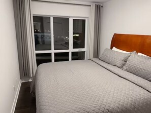 Suite – premium | Strykejern/-brett, wi-fi (inkludert) og sengetøy