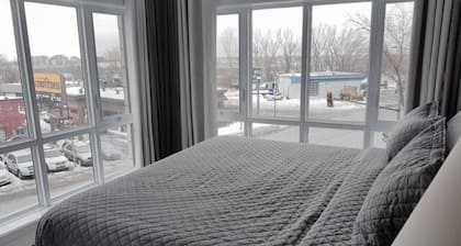2001 Av. Beaconsfield