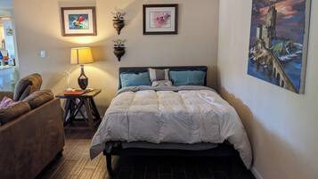 1 bedroom, iron/ironing board, WiFi, bed sheets