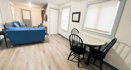 Cozy Cottage Walking Distance to Chautauqua Lake