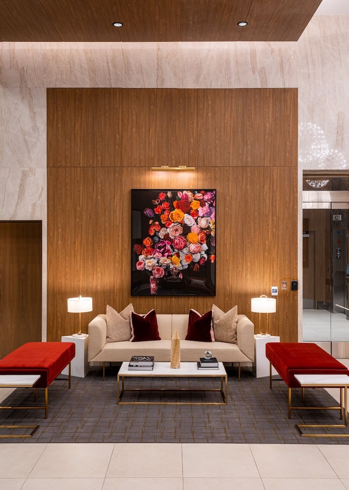 Curated visual reference: Picture Idea: Level Hope And Flower One Bedroom Sky Suite In Stunning