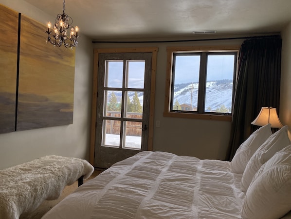 4 Schlafzimmer, Bügeleisen/Bügelbrett, kostenloses WLAN, Bettwäsche