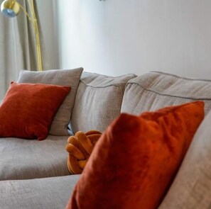 Living area - Experience the ultimate urban city escape  (Atlanta)