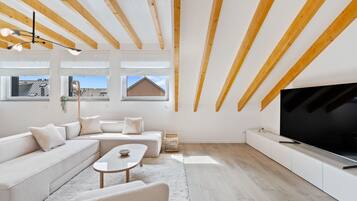 Apartment | Living area