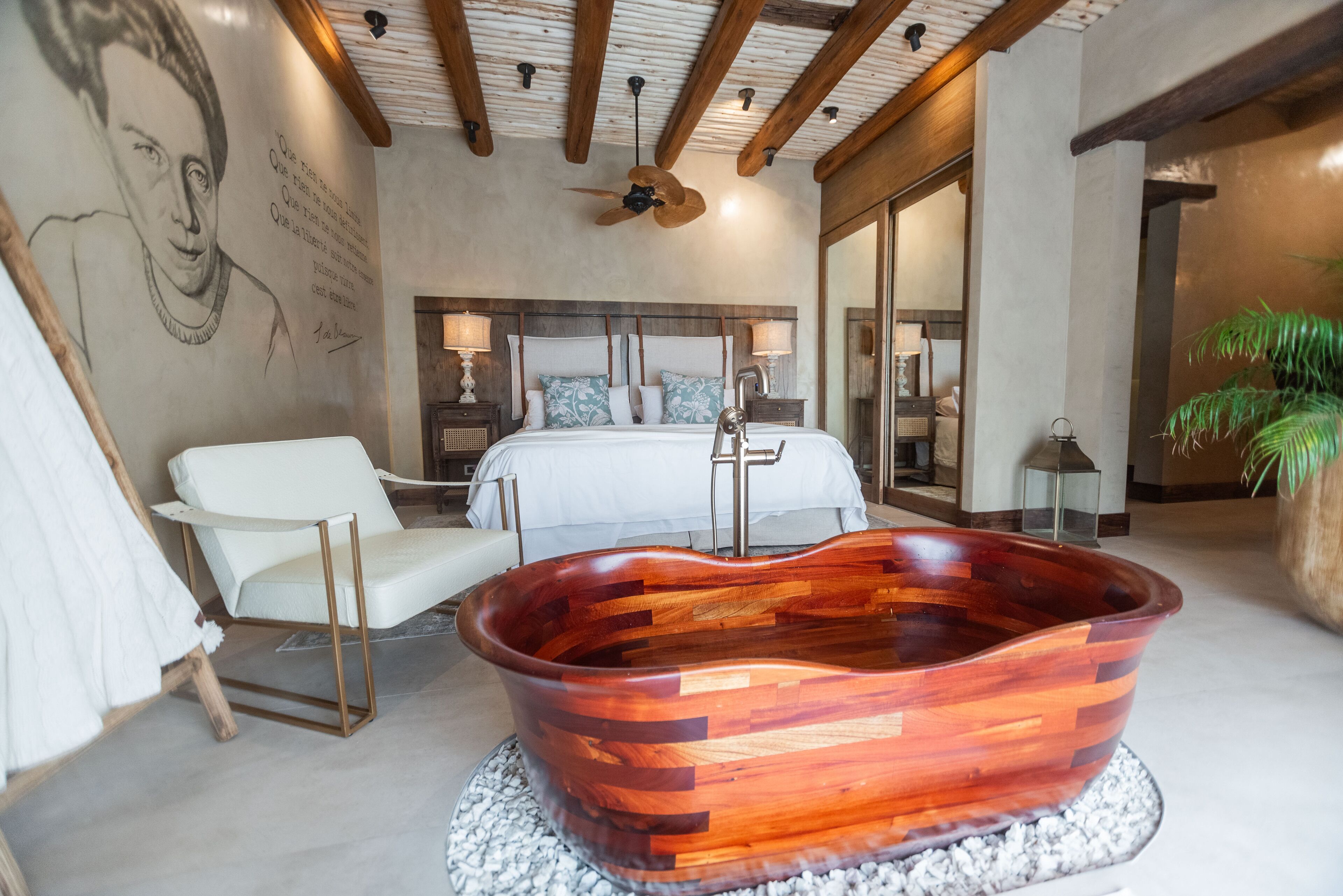 Suite de Autor | Egyptian cotton sheets, premium bedding, down duvets, pillow-top beds