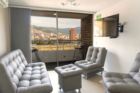 Smart TV 43 pulgadas con canales de televisión por cable