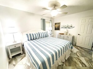 2 chambres, fer et planche à repasser, Wi-Fi gratuit, draps fournis