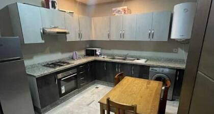 Apartment Champs de Cours