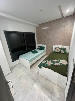 2 bedrooms, WiFi, bed sheets