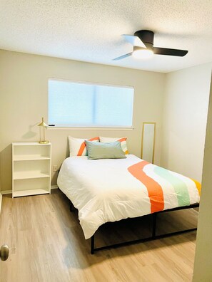 2 bedrooms, iron/ironing board, travel crib, free WiFi