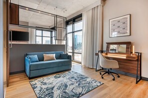 1 bedroom, in-room safe, desk, laptop workspace