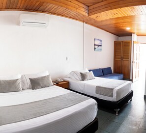Comfort Room - Hotel Corozal Plaza (Corozal)